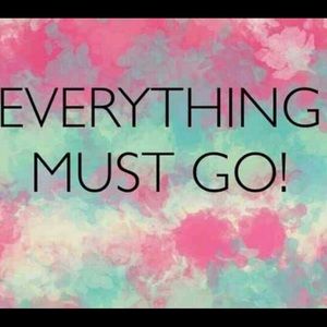 🆘Closet Closing🆘